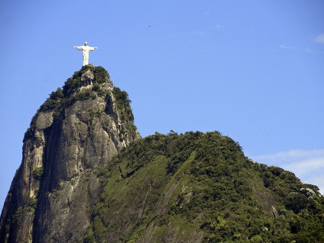 טיול לברזיל, ריו דה זניירו, פסל ישו קורקובדו
