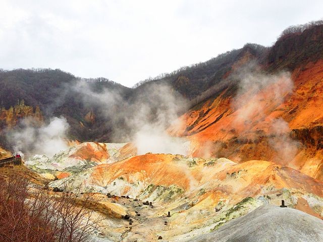 טיול ליפן הוקאידו, נובוריבטסו העמק הגעשי