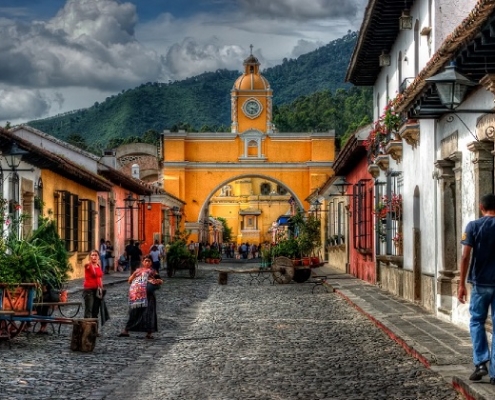 By Pedro Szekely from USA - Antigua, Guatemala, CC BY 2.0, https://commons.wikimedia.org/w/index.php?curid=12560606